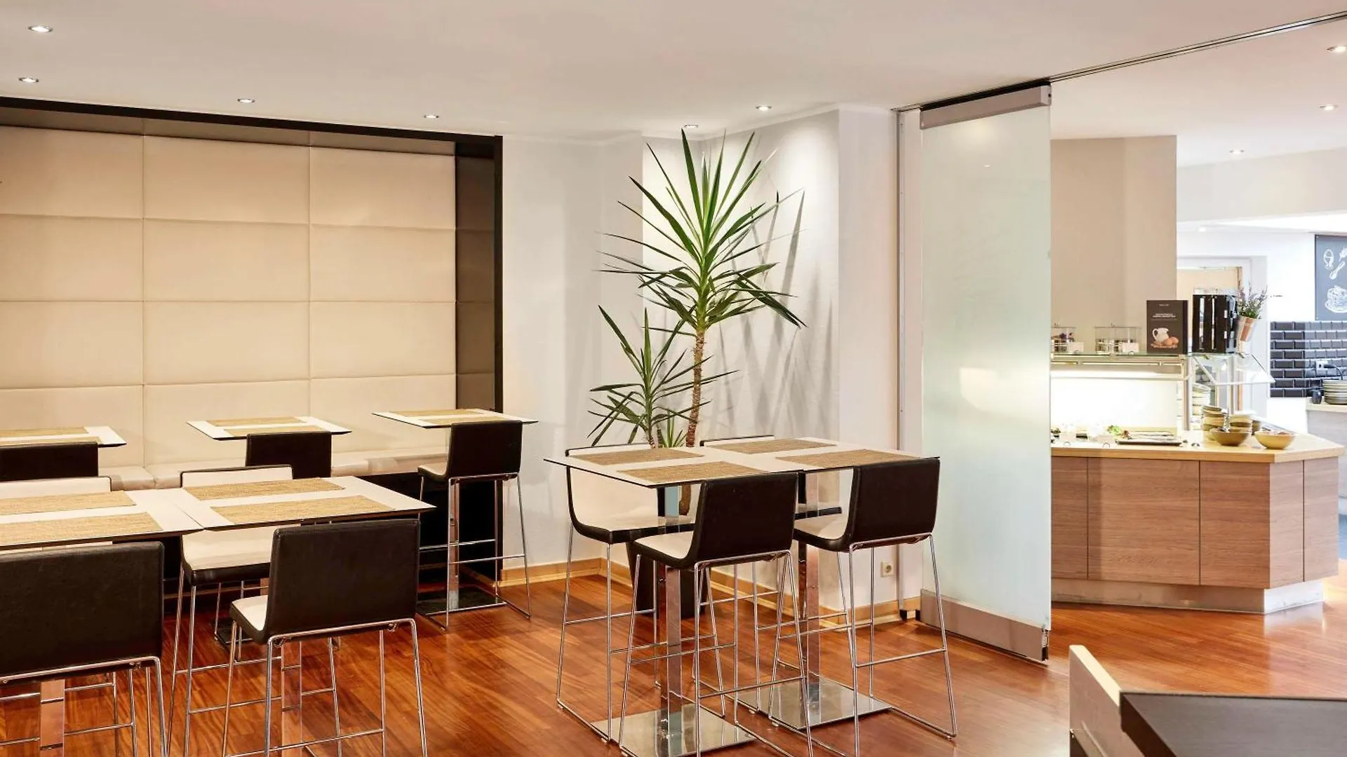 Mercure Hotel Duesseldorf City Center Dusseldorf