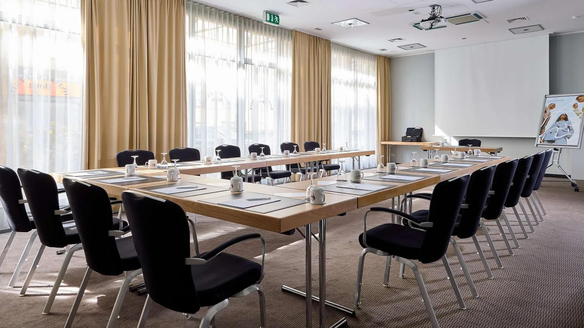 Mercure Hotel Duesseldorf City Center Germany