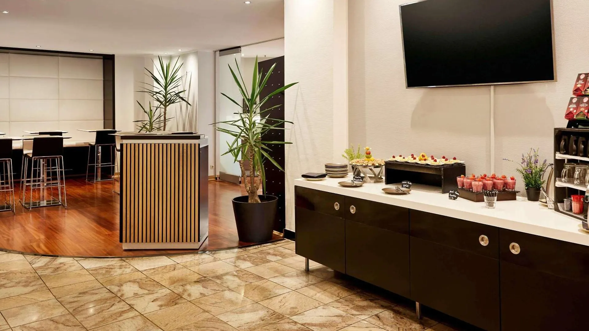 Mercure Hotel Duesseldorf City Center  Düsseldorf